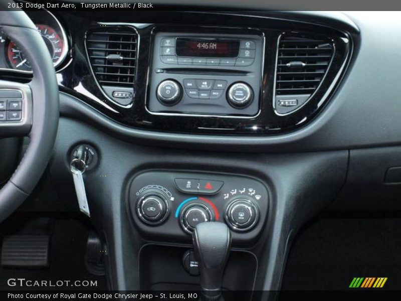 Tungsten Metallic / Black 2013 Dodge Dart Aero