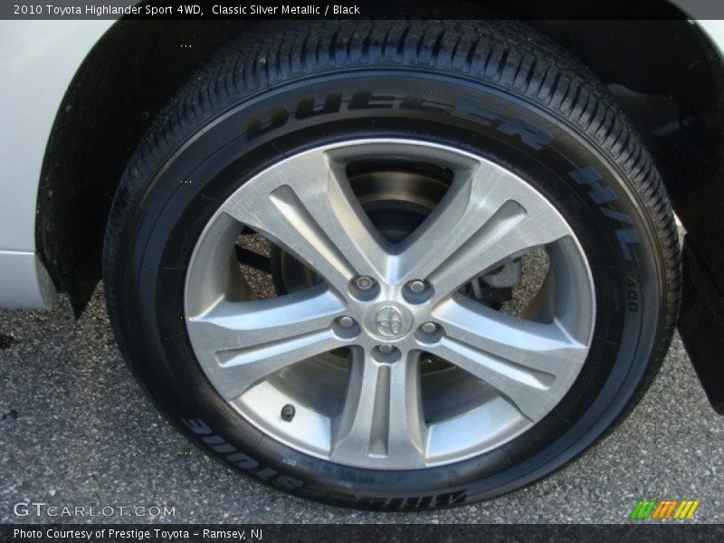 Classic Silver Metallic / Black 2010 Toyota Highlander Sport 4WD