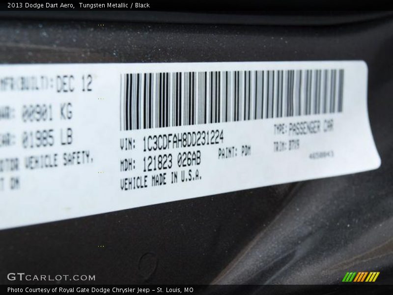 Tungsten Metallic / Black 2013 Dodge Dart Aero