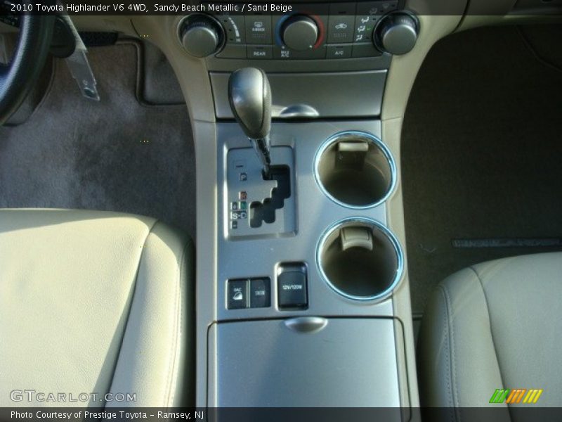 Sandy Beach Metallic / Sand Beige 2010 Toyota Highlander V6 4WD