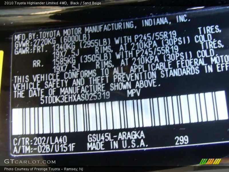 Black / Sand Beige 2010 Toyota Highlander Limited 4WD
