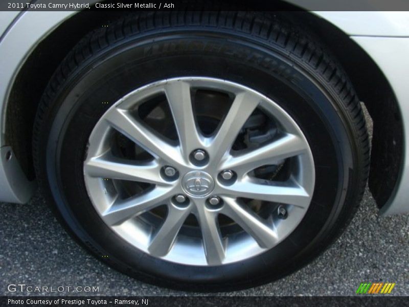 Classic Silver Metallic / Ash 2011 Toyota Camry Hybrid