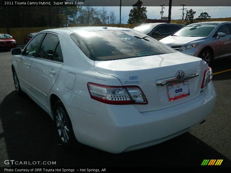 Super White / Ash 2011 Toyota Camry Hybrid