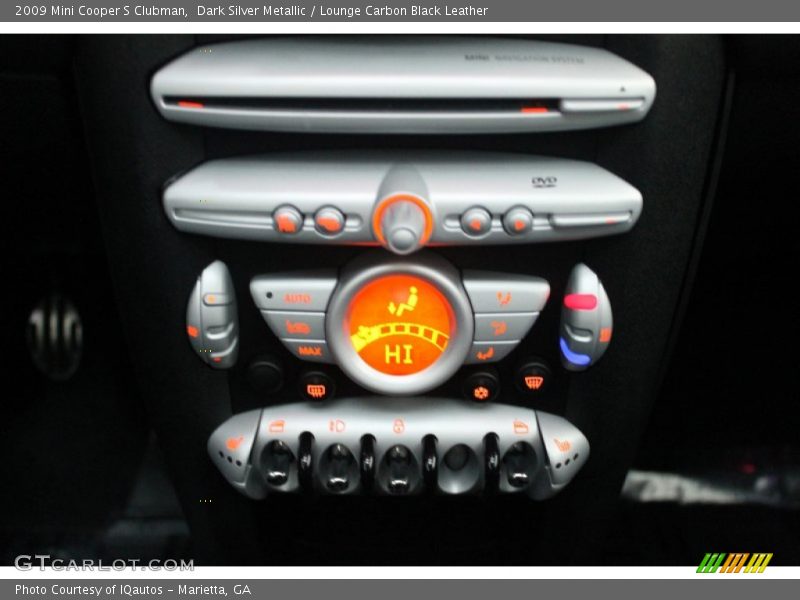 Controls of 2009 Cooper S Clubman