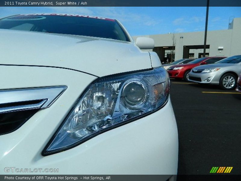 Super White / Ash 2011 Toyota Camry Hybrid