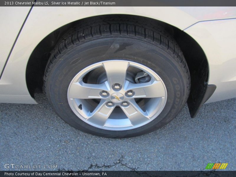 Silver Ice Metallic / Jet Black/Titanium 2013 Chevrolet Malibu LS