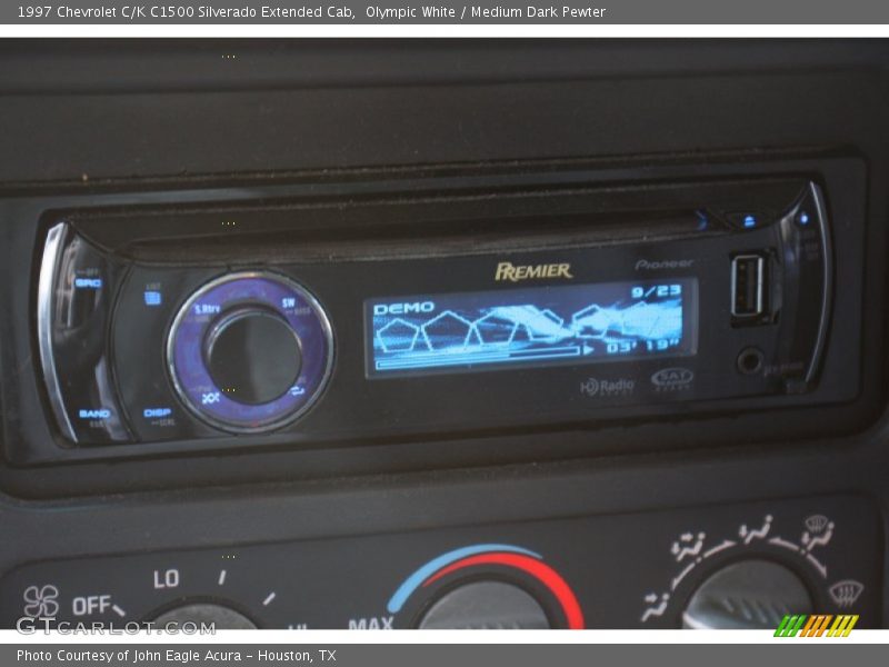 Olympic White / Medium Dark Pewter 1997 Chevrolet C/K C1500 Silverado Extended Cab