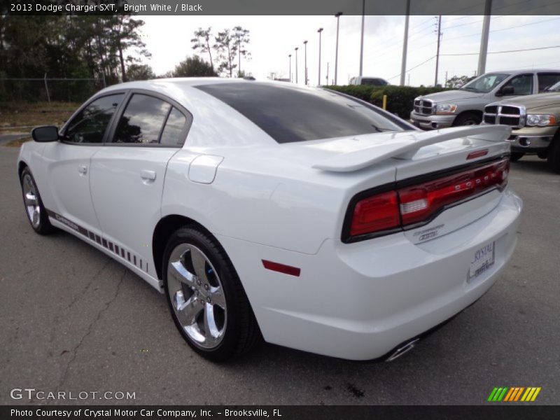 Bright White / Black 2013 Dodge Charger SXT