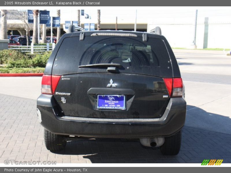 Kalapana Black / Charcoal 2005 Mitsubishi Endeavor LS