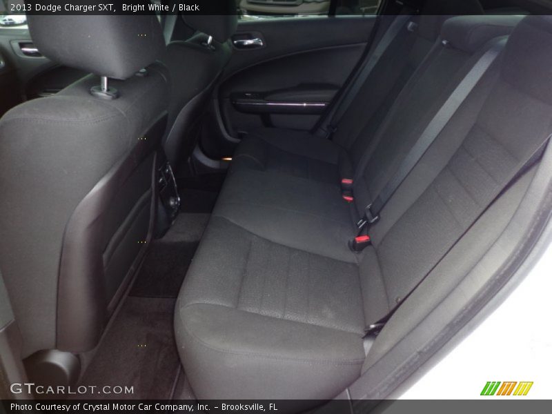 Bright White / Black 2013 Dodge Charger SXT