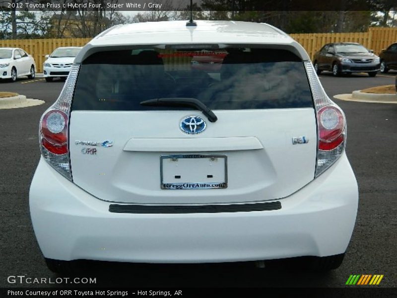 Super White / Gray 2012 Toyota Prius c Hybrid Four