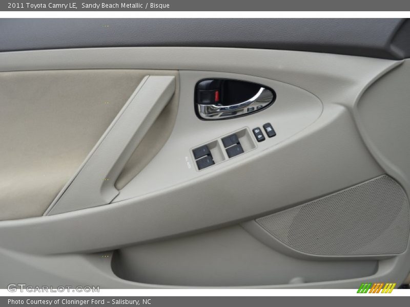 Sandy Beach Metallic / Bisque 2011 Toyota Camry LE
