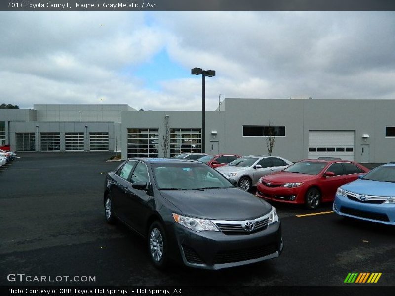 Magnetic Gray Metallic / Ash 2013 Toyota Camry L