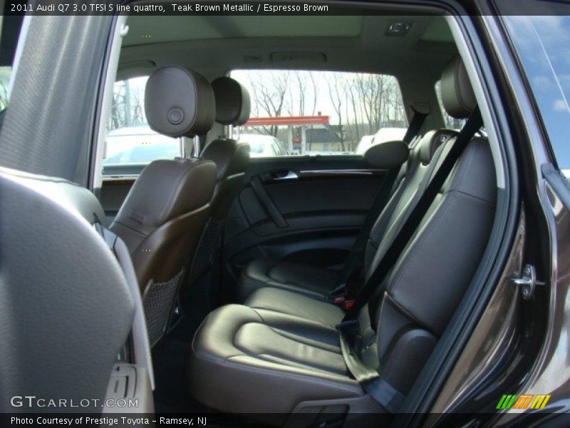 Rear Seat of 2011 Q7 3.0 TFSI S line quattro