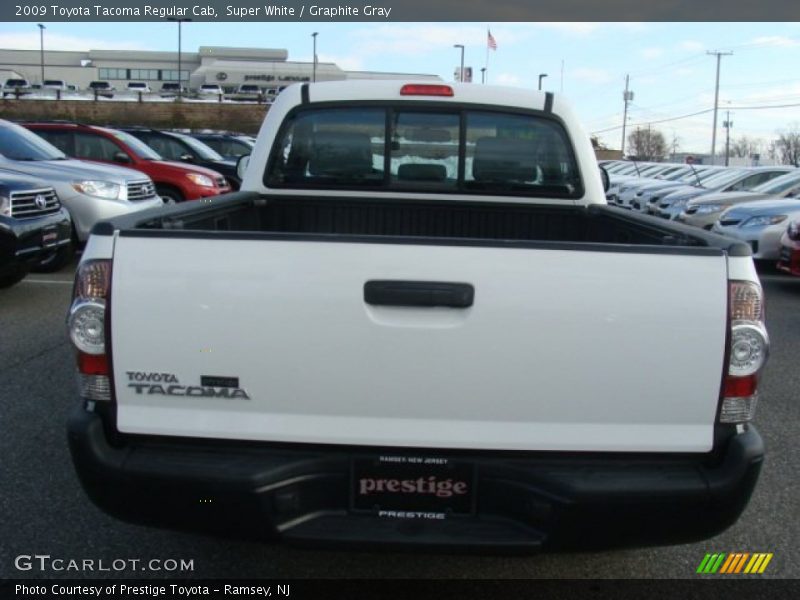 Super White / Graphite Gray 2009 Toyota Tacoma Regular Cab