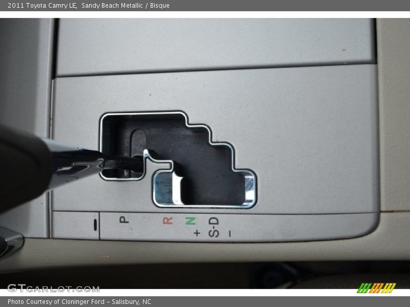 Sandy Beach Metallic / Bisque 2011 Toyota Camry LE