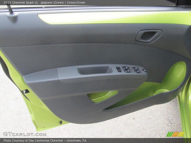Jalapeno (Green) / Green/Green 2013 Chevrolet Spark LS
