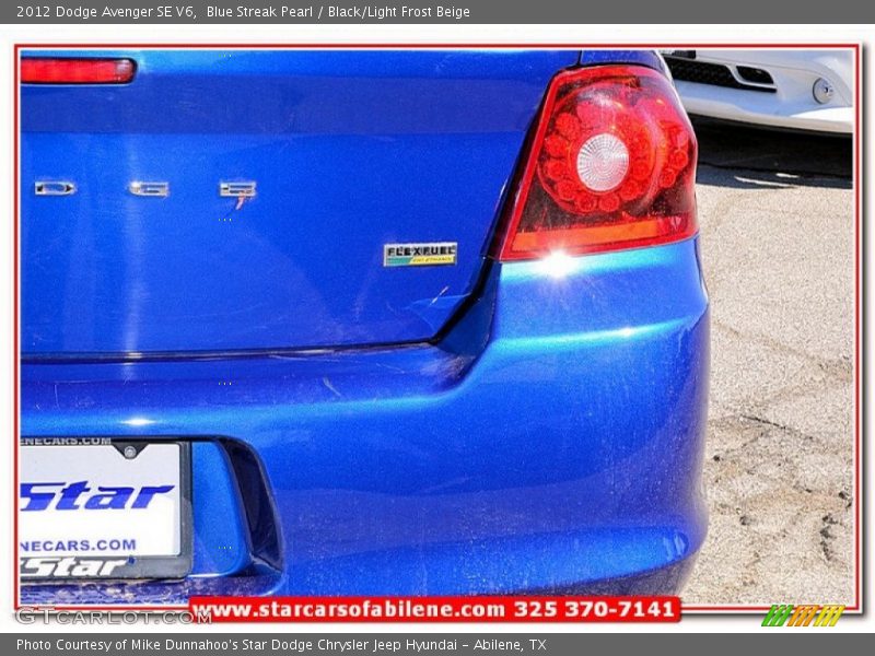 Blue Streak Pearl / Black/Light Frost Beige 2012 Dodge Avenger SE V6