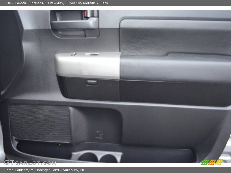 Silver Sky Metallic / Black 2007 Toyota Tundra SR5 CrewMax