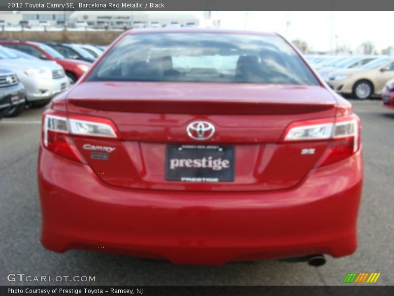 Barcelona Red Metallic / Black 2012 Toyota Camry SE