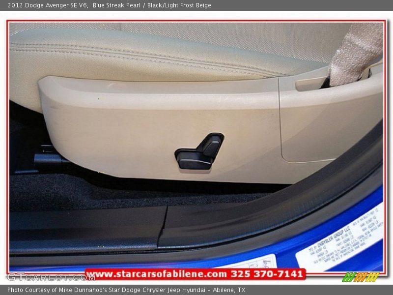 Blue Streak Pearl / Black/Light Frost Beige 2012 Dodge Avenger SE V6