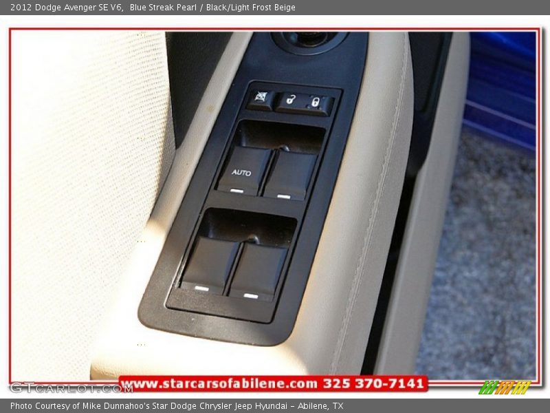Blue Streak Pearl / Black/Light Frost Beige 2012 Dodge Avenger SE V6