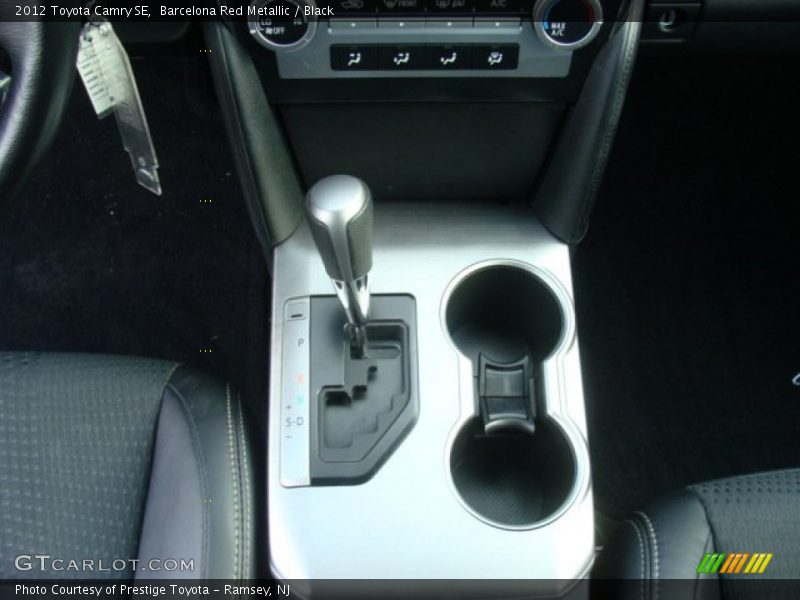 Barcelona Red Metallic / Black 2012 Toyota Camry SE