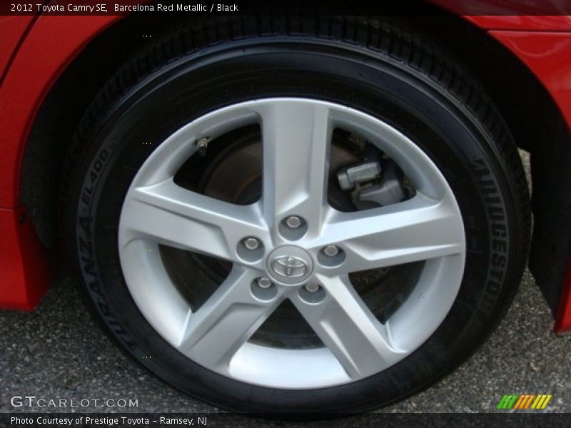 Barcelona Red Metallic / Black 2012 Toyota Camry SE