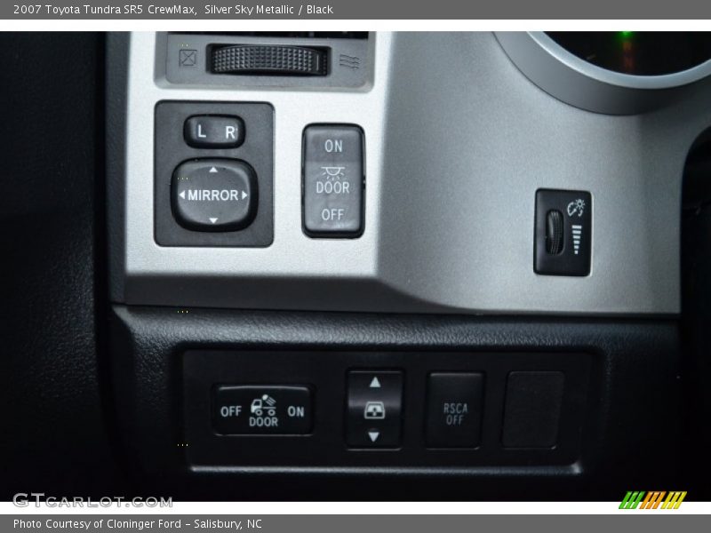 Silver Sky Metallic / Black 2007 Toyota Tundra SR5 CrewMax