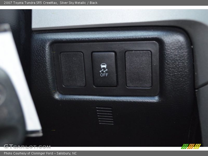 Silver Sky Metallic / Black 2007 Toyota Tundra SR5 CrewMax