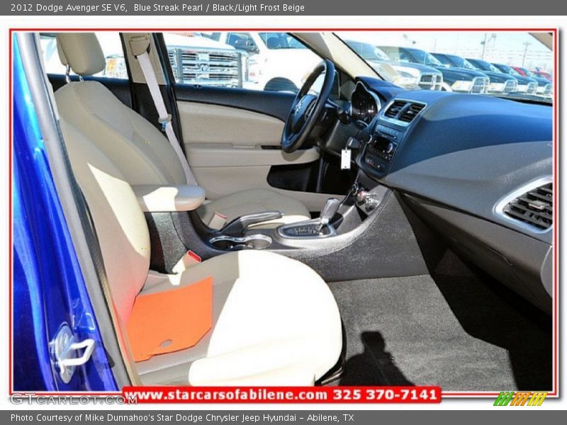 Blue Streak Pearl / Black/Light Frost Beige 2012 Dodge Avenger SE V6
