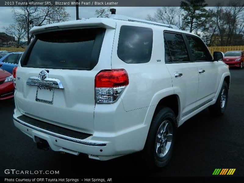 Blizzard White Pearl / Black Leather 2013 Toyota 4Runner SR5