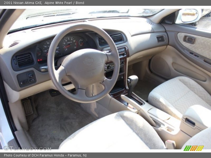 Blond Interior - 2001 Altima GXE 