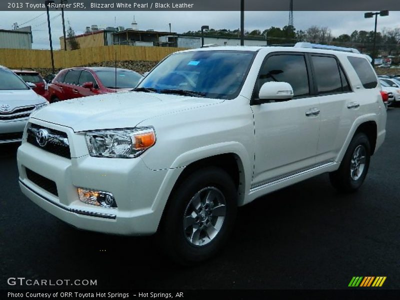 Blizzard White Pearl / Black Leather 2013 Toyota 4Runner SR5