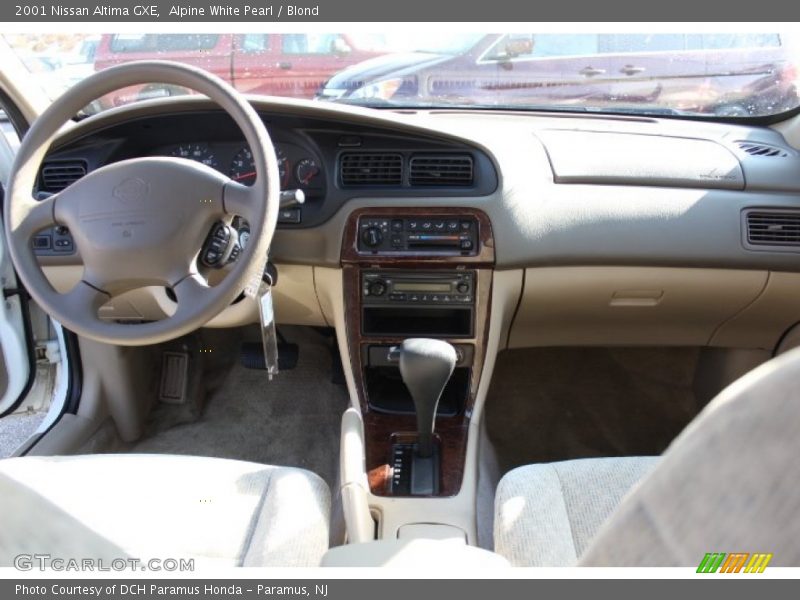 Dashboard of 2001 Altima GXE