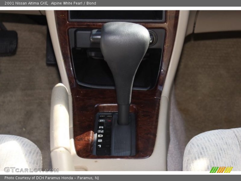  2001 Altima GXE 4 Speed Automatic Shifter