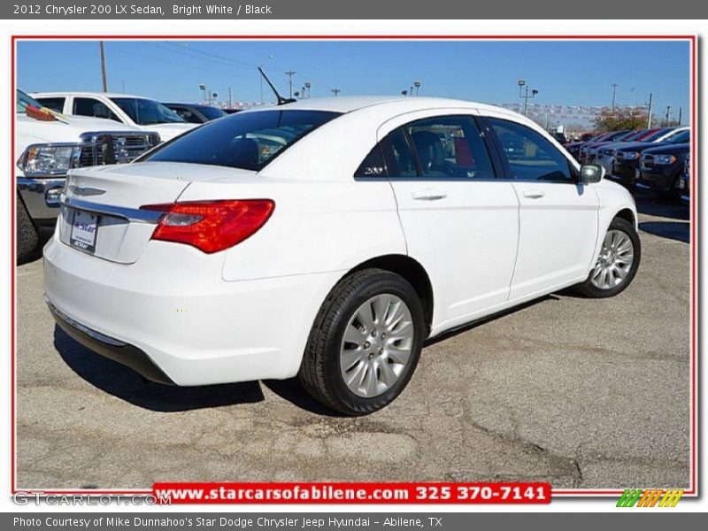 Bright White / Black 2012 Chrysler 200 LX Sedan