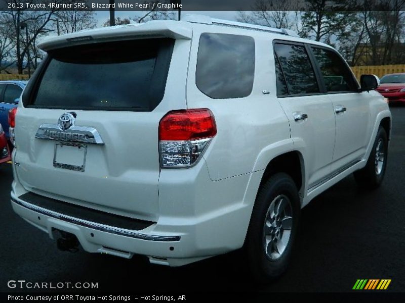 Blizzard White Pearl / Graphite 2013 Toyota 4Runner SR5