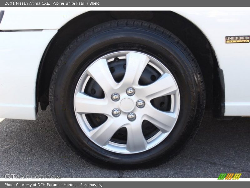  2001 Altima GXE Wheel