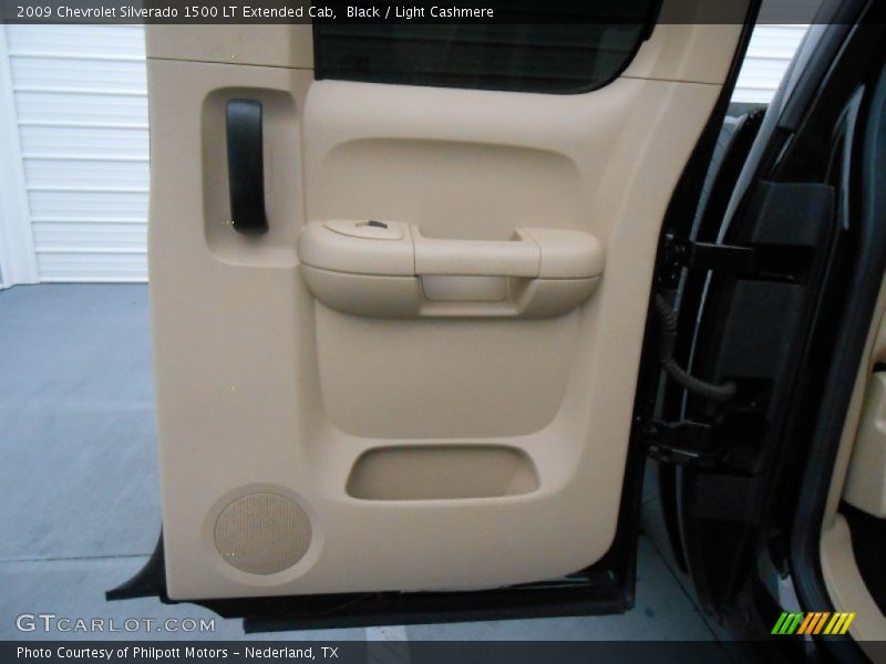 Black / Light Cashmere 2009 Chevrolet Silverado 1500 LT Extended Cab