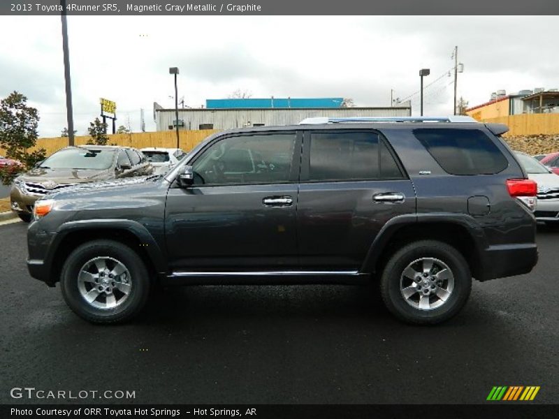 Magnetic Gray Metallic / Graphite 2013 Toyota 4Runner SR5
