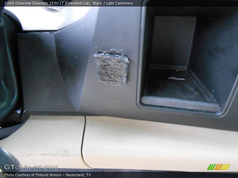 Black / Light Cashmere 2009 Chevrolet Silverado 1500 LT Extended Cab