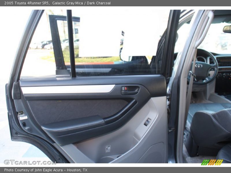 Galactic Gray Mica / Dark Charcoal 2005 Toyota 4Runner SR5