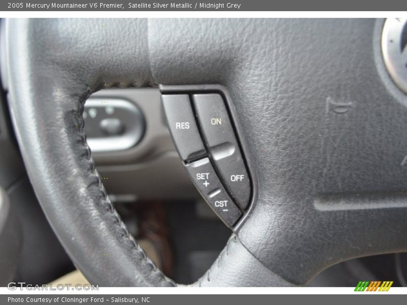 Controls of 2005 Mountaineer V6 Premier