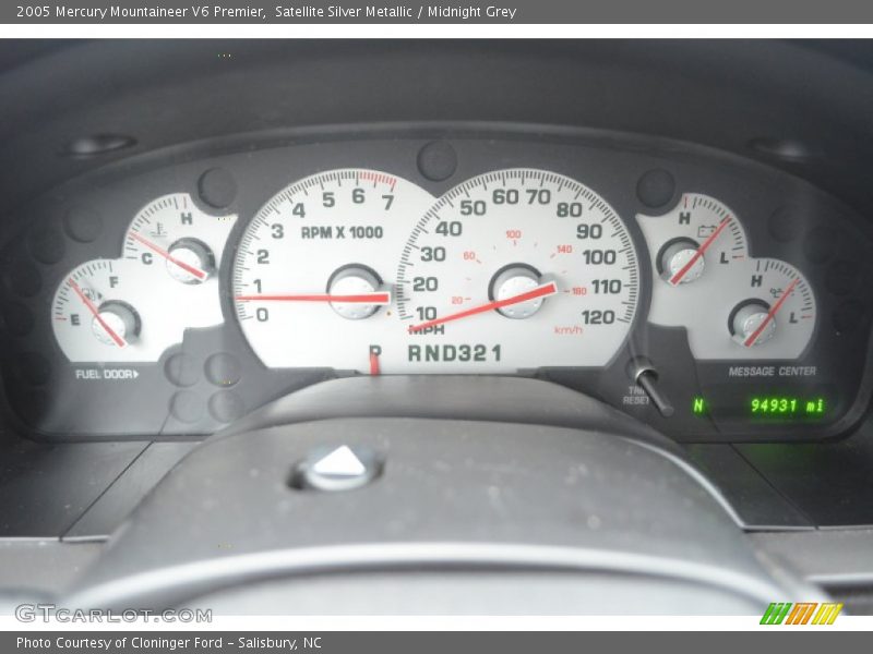  2005 Mountaineer V6 Premier V6 Premier Gauges