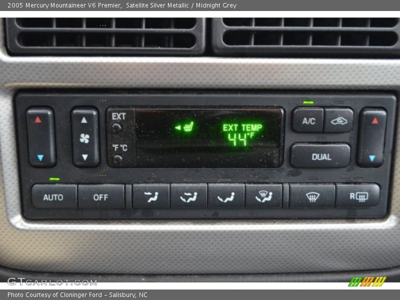 Controls of 2005 Mountaineer V6 Premier