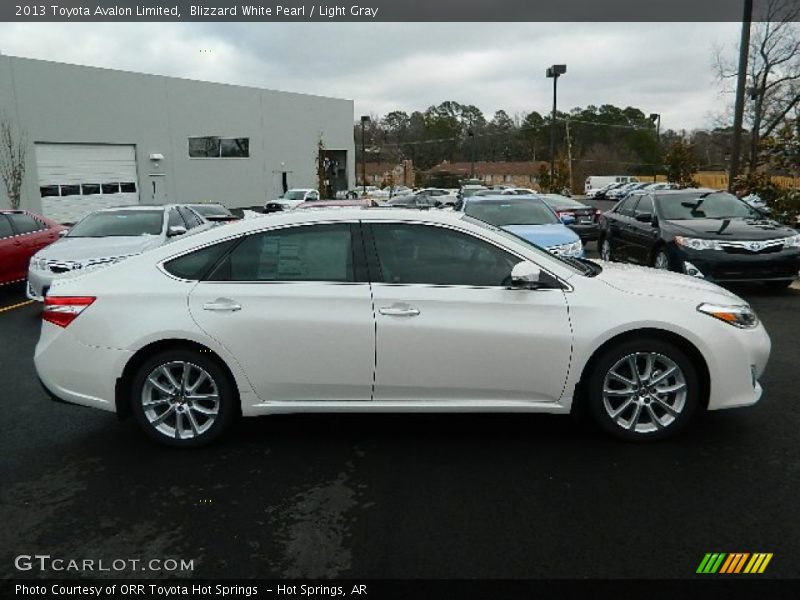 Blizzard White Pearl / Light Gray 2013 Toyota Avalon Limited