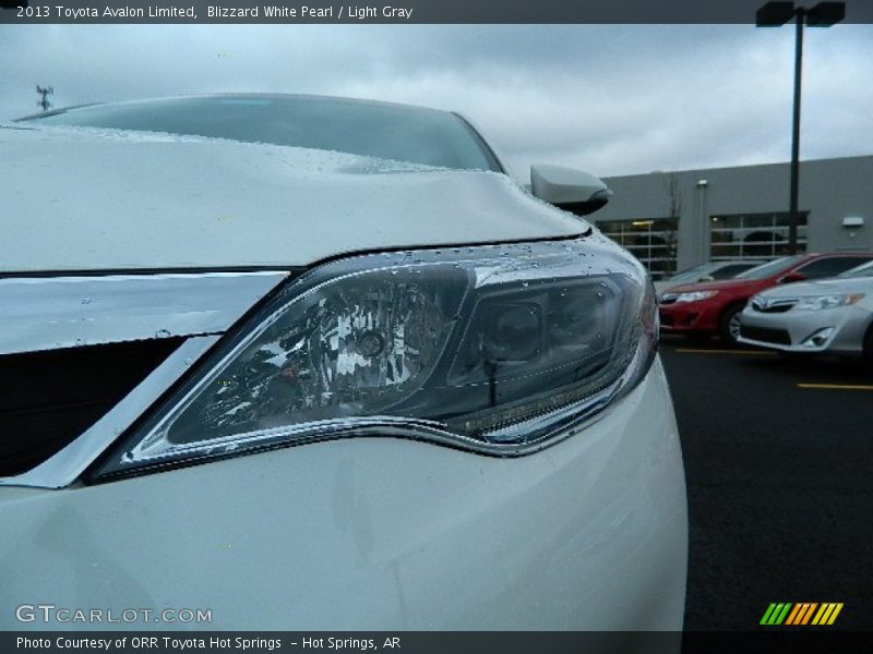 Blizzard White Pearl / Light Gray 2013 Toyota Avalon Limited