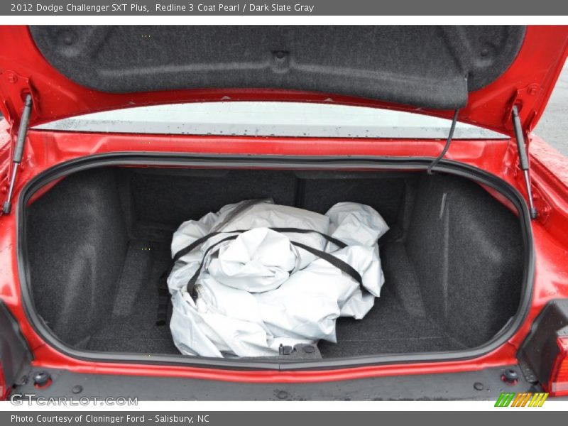  2012 Challenger SXT Plus Trunk