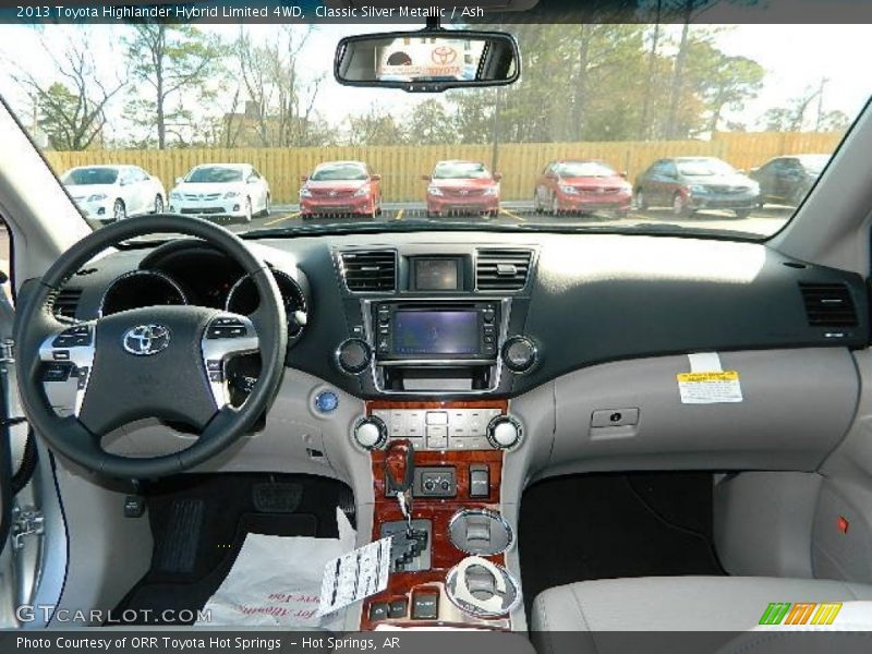 Classic Silver Metallic / Ash 2013 Toyota Highlander Hybrid Limited 4WD